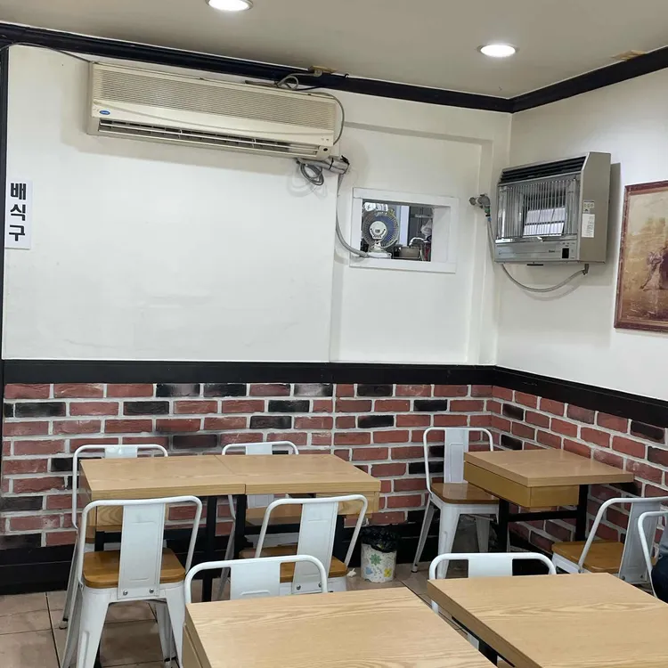 김밥이야기 김밥앤돈가스 대표 사진