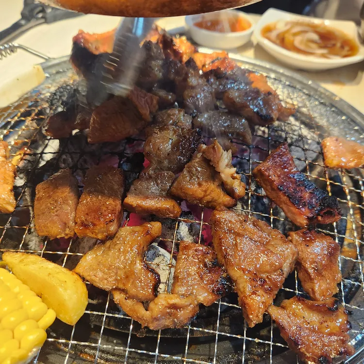 명륜진사갈비 대표 사진