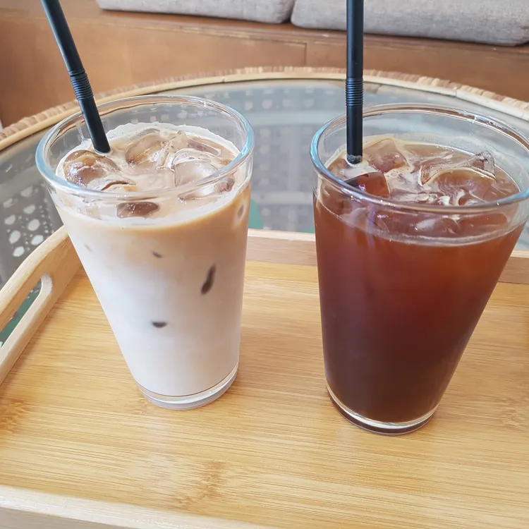 동네커피 대표 사진