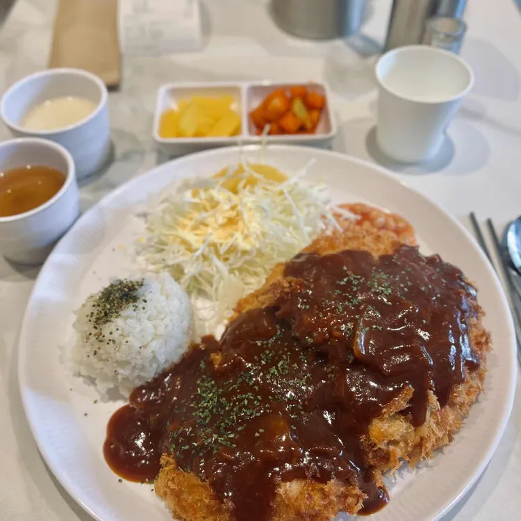 청담왕돈가스 대표 사진