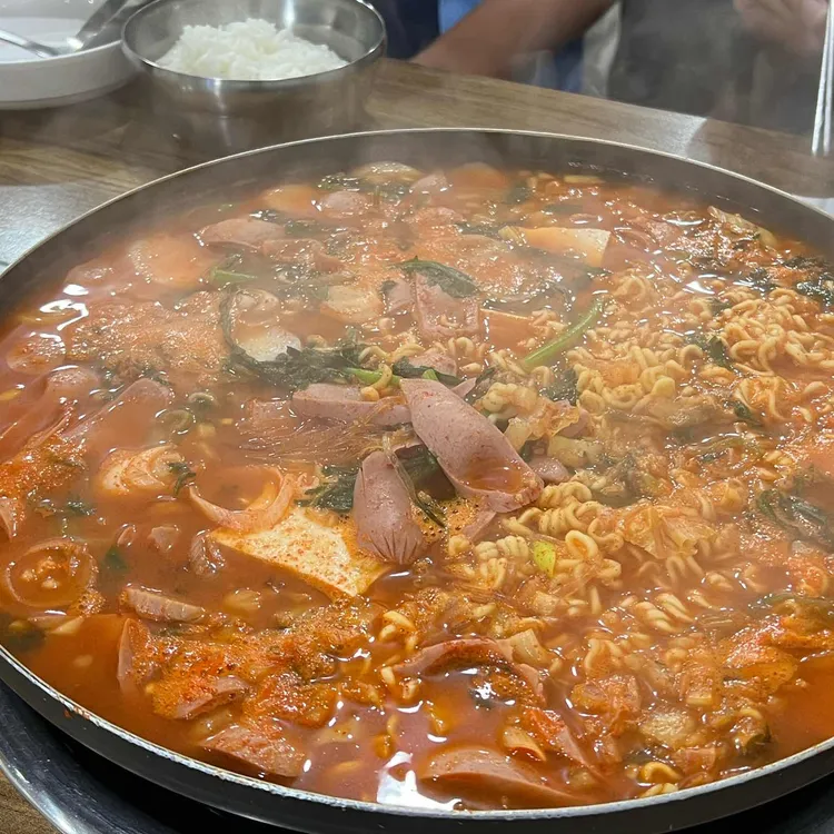 윤대감부대찌개 대표 사진