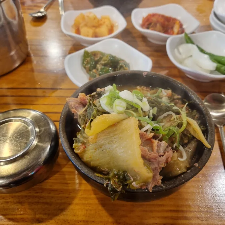 최뼈다구집밥정식 대표 사진