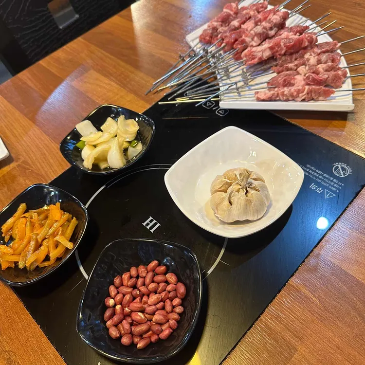 준꼬양꼬치앤훠궈 대표 사진