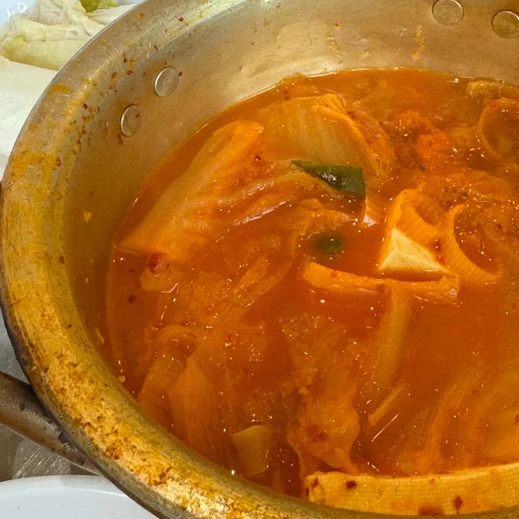 놀란돼지 대표 사진