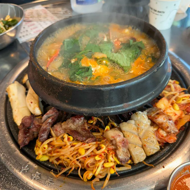 명성고깃집 대표 사진