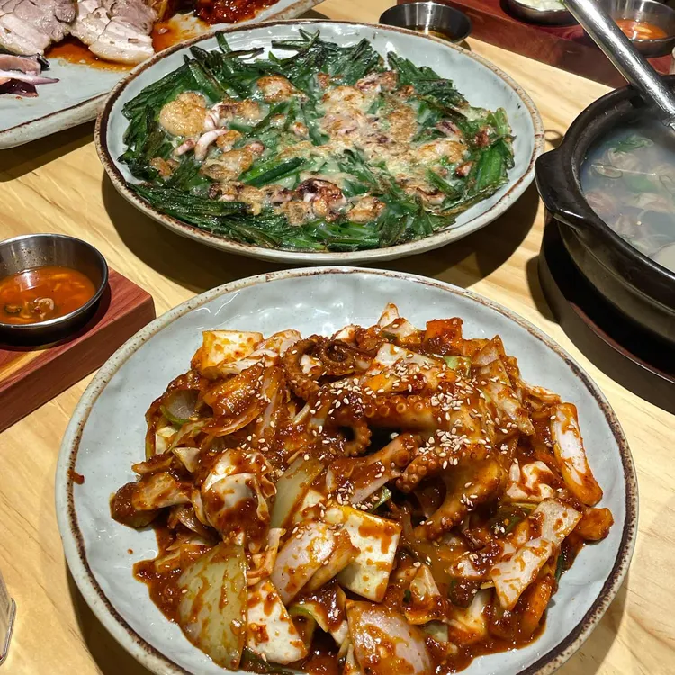 진밀옥 대표 사진