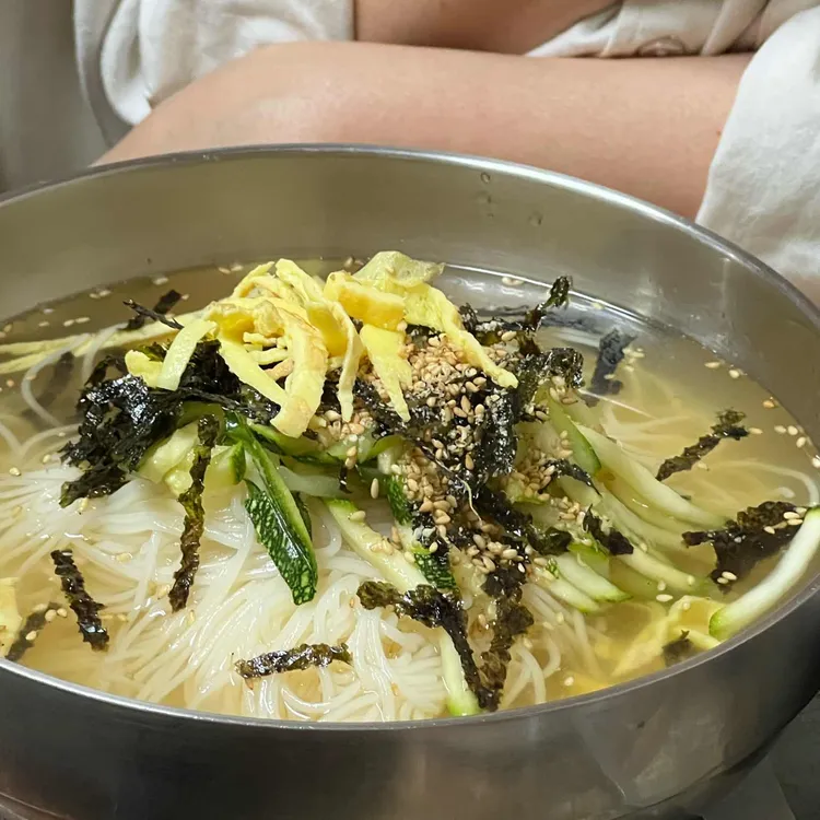 엄마손칼국수 대표 사진