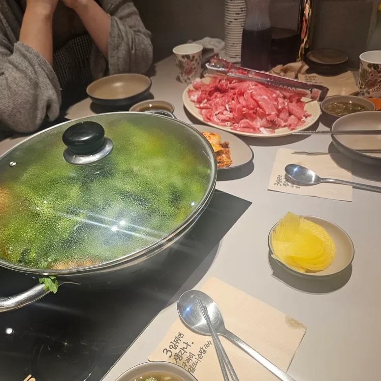 구좌리얼크니손칼국수 대표 사진