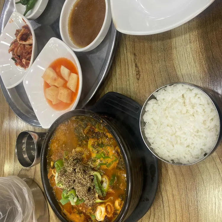 고을감자탕 대표 사진