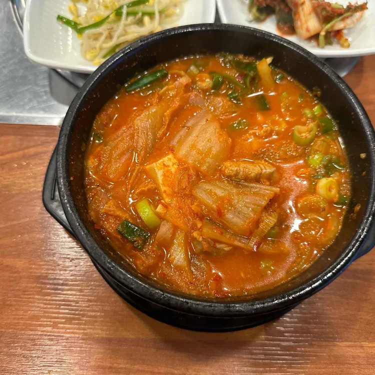 산골밥상족발 대표 사진
