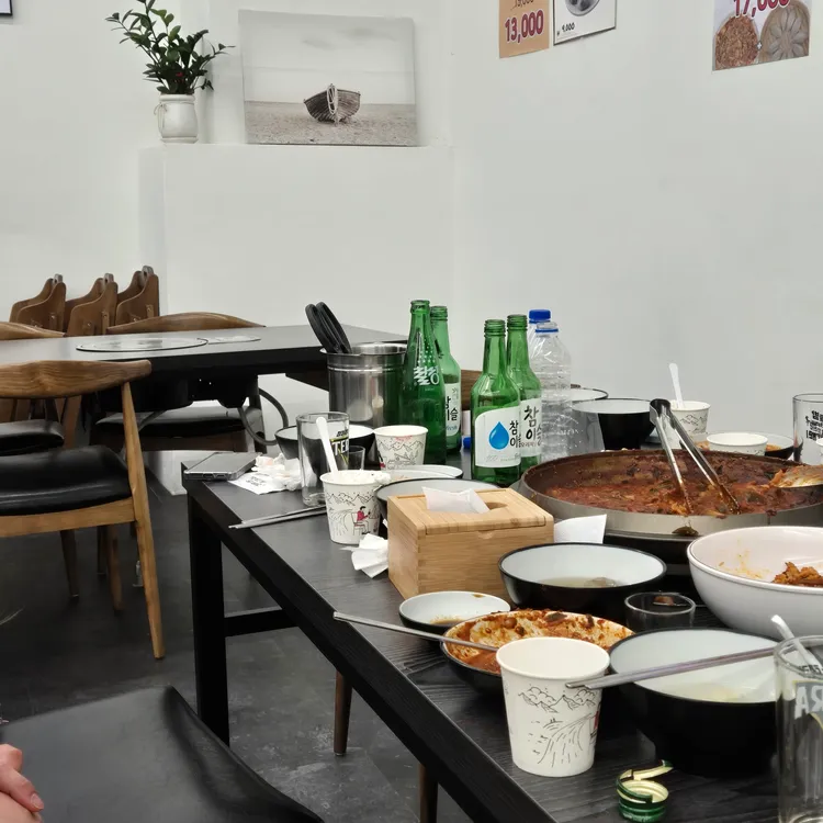 빨간거짱구네 대표 사진