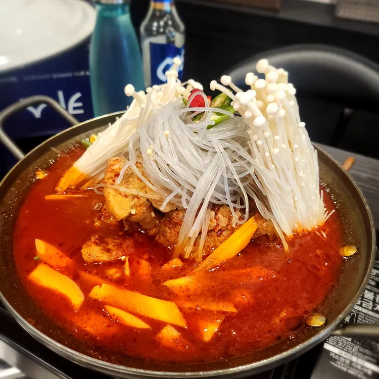 예술집 대표 사진