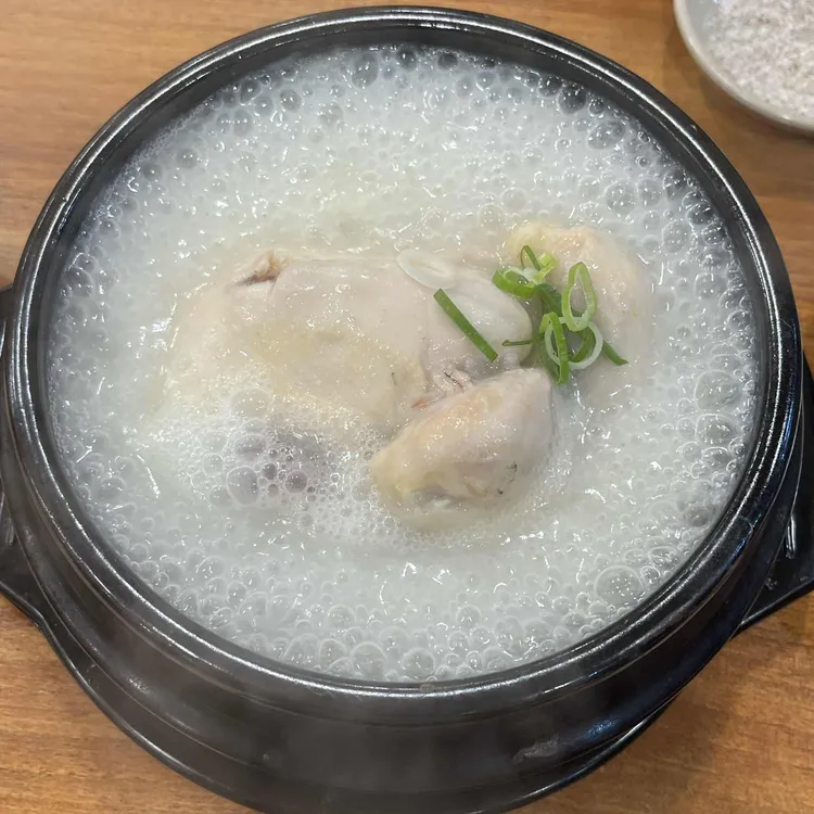 능이백숙 영양센타 대표 사진
