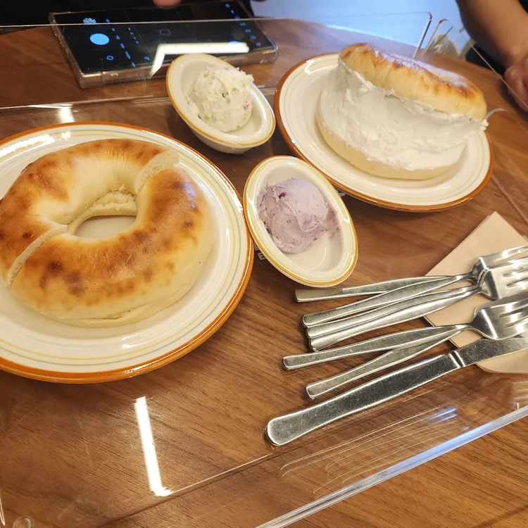 EMC COFFEE 대표 사진