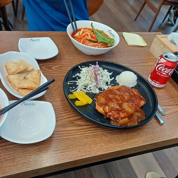 망향비빔국수 대표 사진