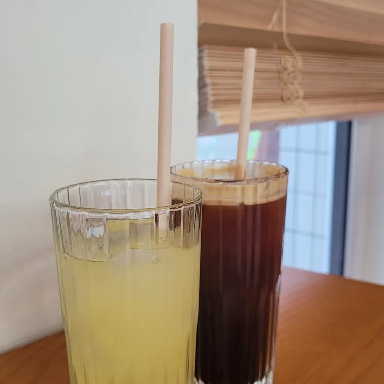 심플플레져스 대표 사진