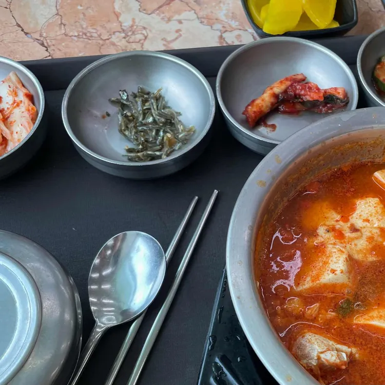 금왕휴게소(제천방면) 대표 사진