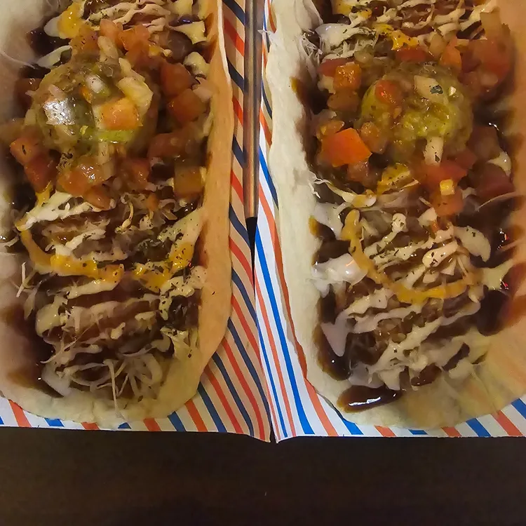 칸스 대표 사진