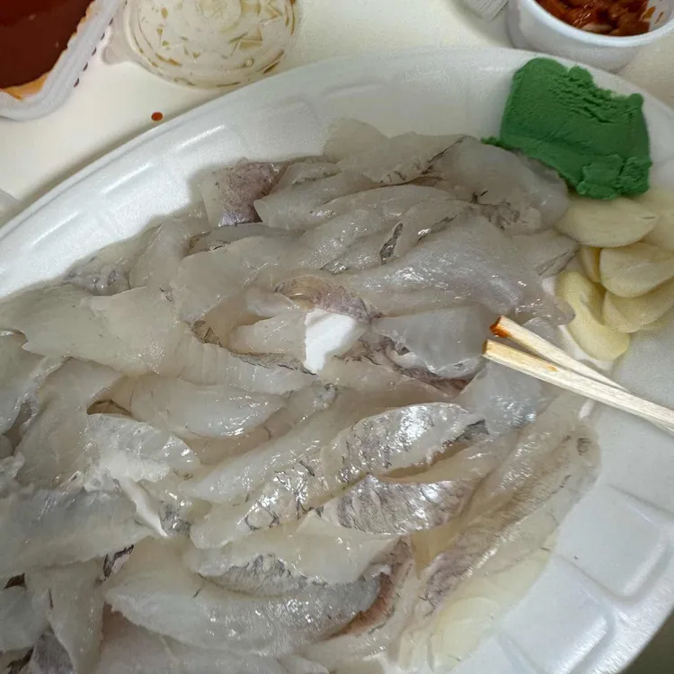서해수산 활어직판장 대표 사진