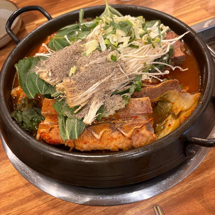 청기와감자탕 대표 사진