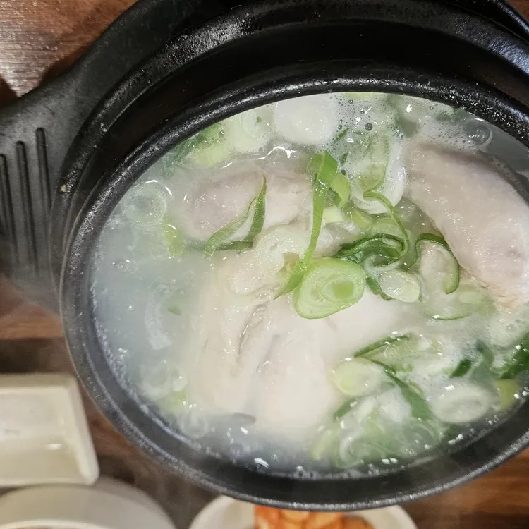 한성삼계탕 대표 사진