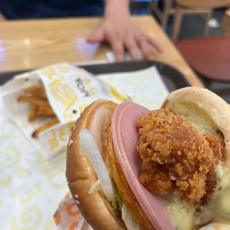 맘스터치 대표 사진