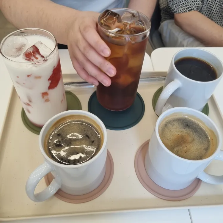오영 대표 사진