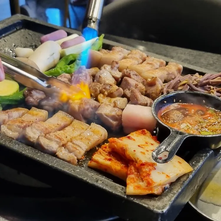 블랙돗 대표 사진
