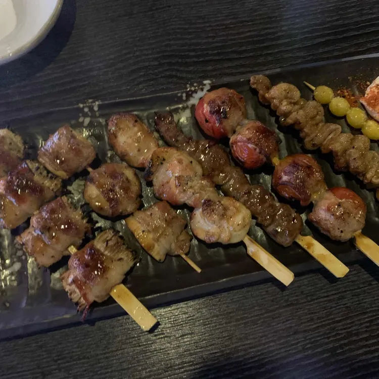 이로리 연 대표 사진