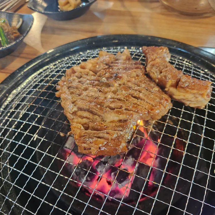 청천면옥화로가 대표 사진