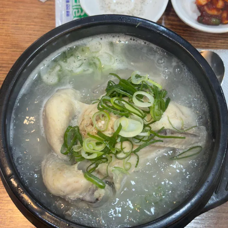 장수삼계탕 대표 사진