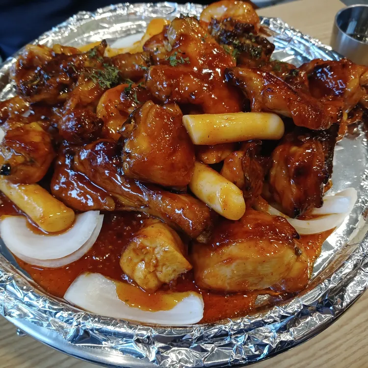 훌랄라참숯치킨 대표 사진