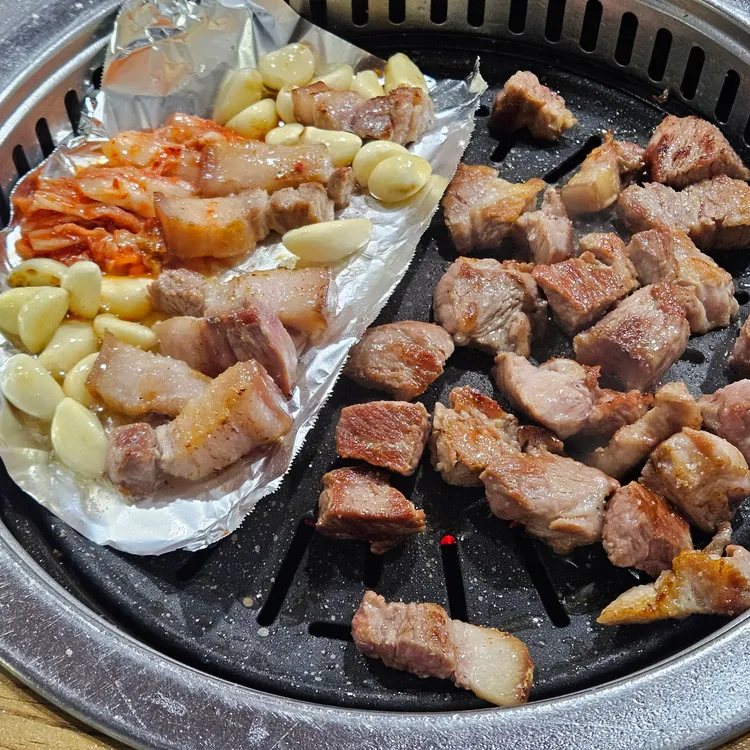 옥룡동돼지집 대표 사진