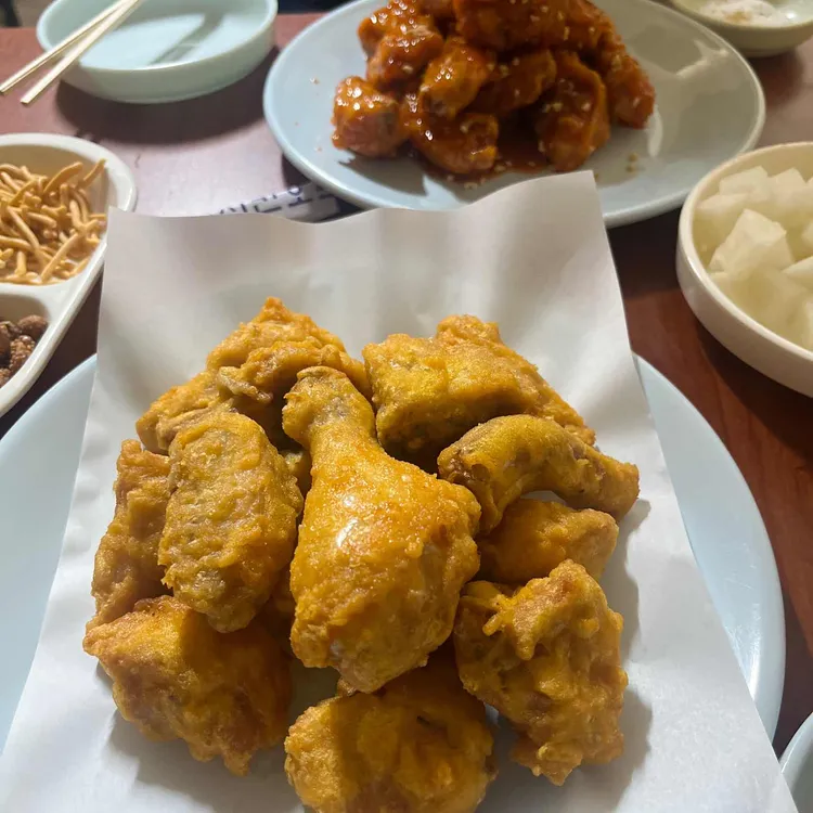 동문치킨 대표 사진
