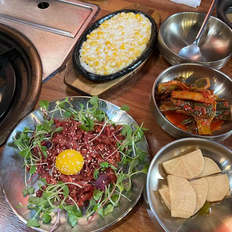 방짜 양곱창삼겹살 대표 사진