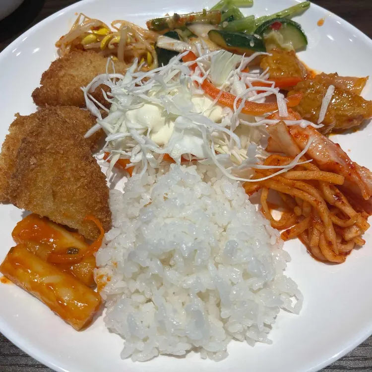 고향밥상 - 창원대방동 한식뷔페, 집밥 맛집 | 다이닝코드, 빅데이터 맛집검색