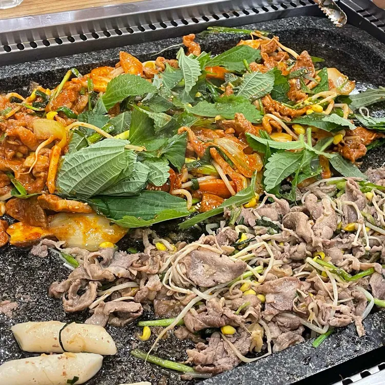 자기랑오리랑 대표 사진