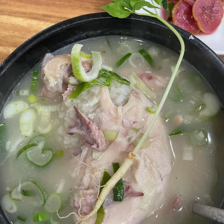 부원삼계탕 대표 사진