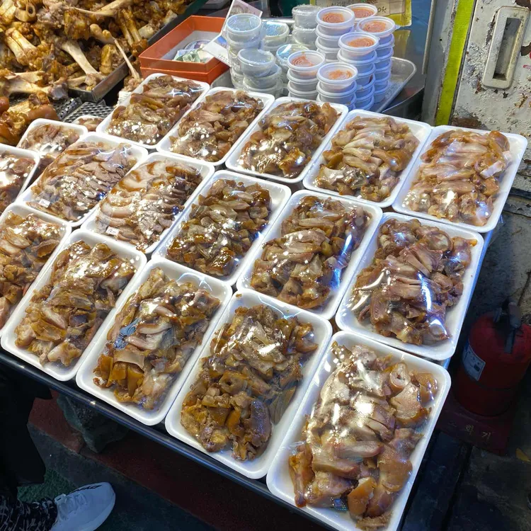 즉석오향족발 대표 사진