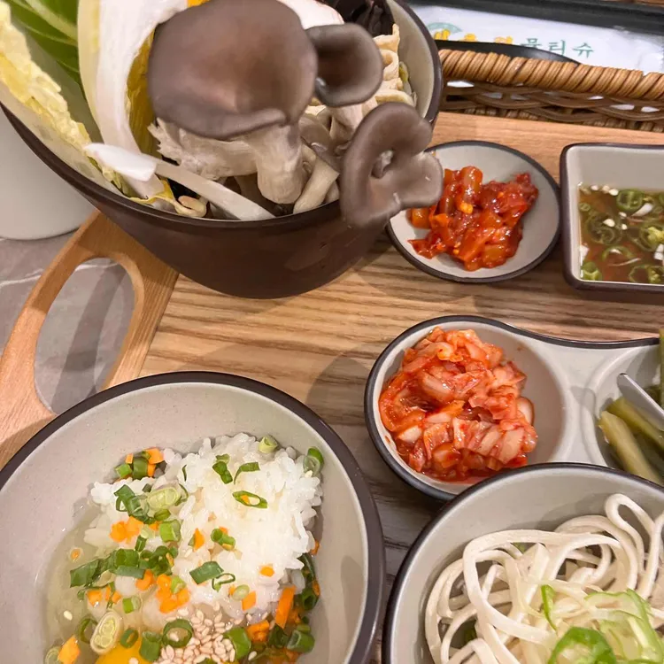 편백숲샤브길 대표 사진