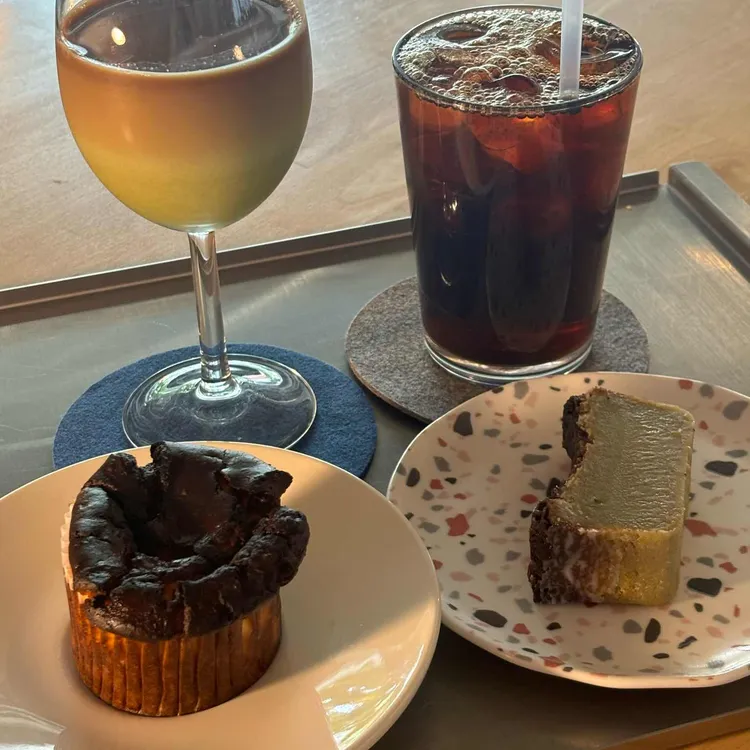 47625 coffee 대표 사진
