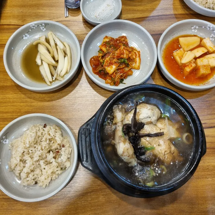 나능이능이버섯백숙 대표 사진