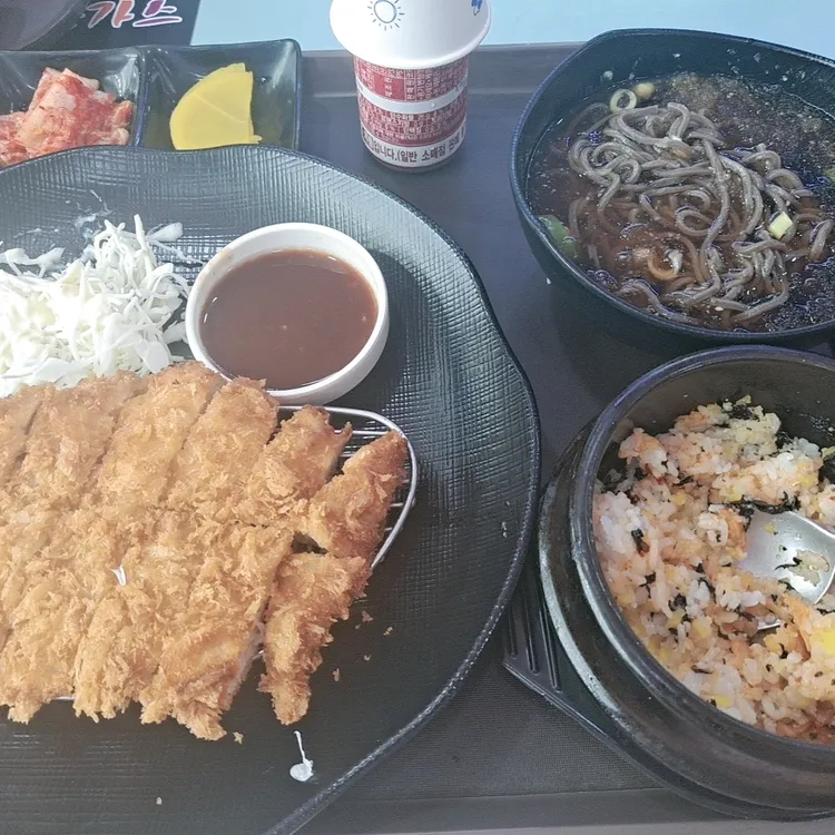 명동생돈가스 대표 사진