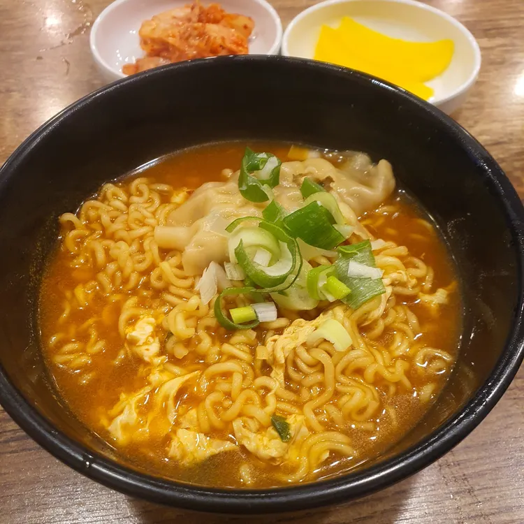 신세계분식 대표 사진