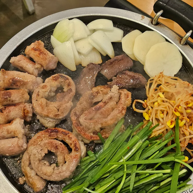 소꿉친구 대표 사진