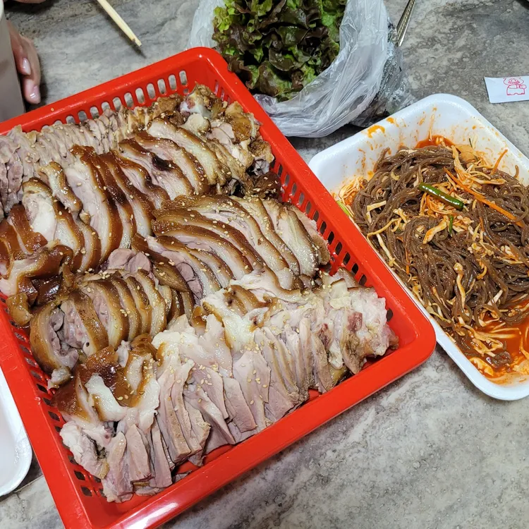 대왕보쌈식족발 대표 사진