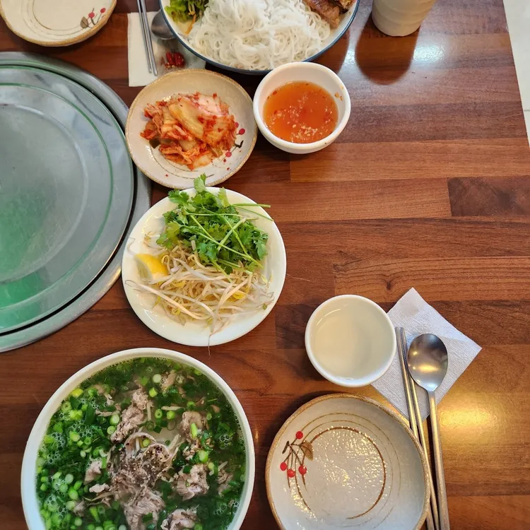 베트남쌀국수 대표 사진