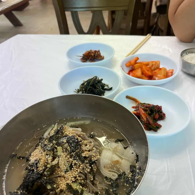 이주일식당 대표 사진