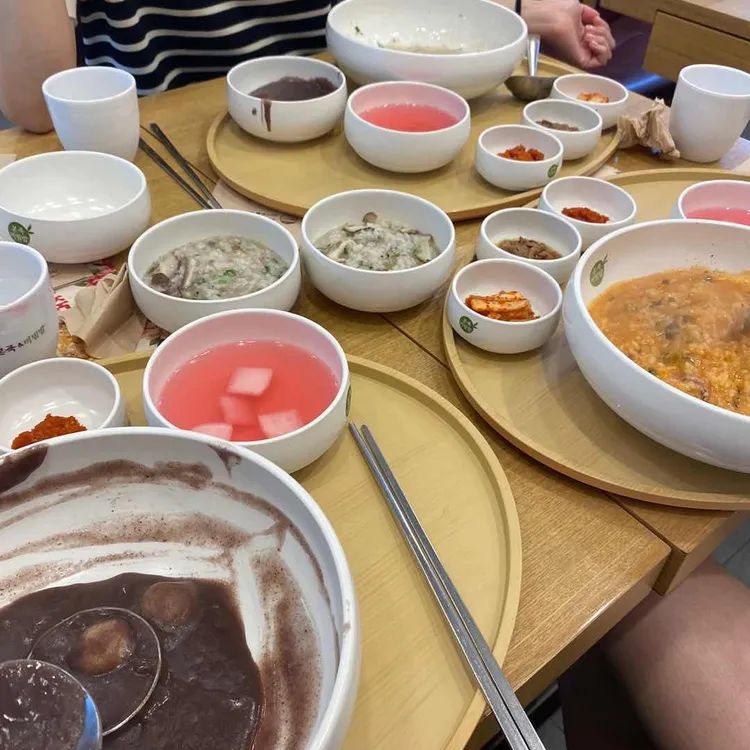 본죽 대표 사진