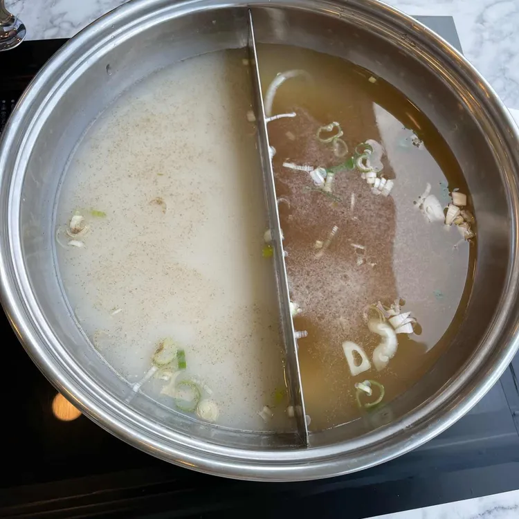 퐁당샤브 대표 사진
